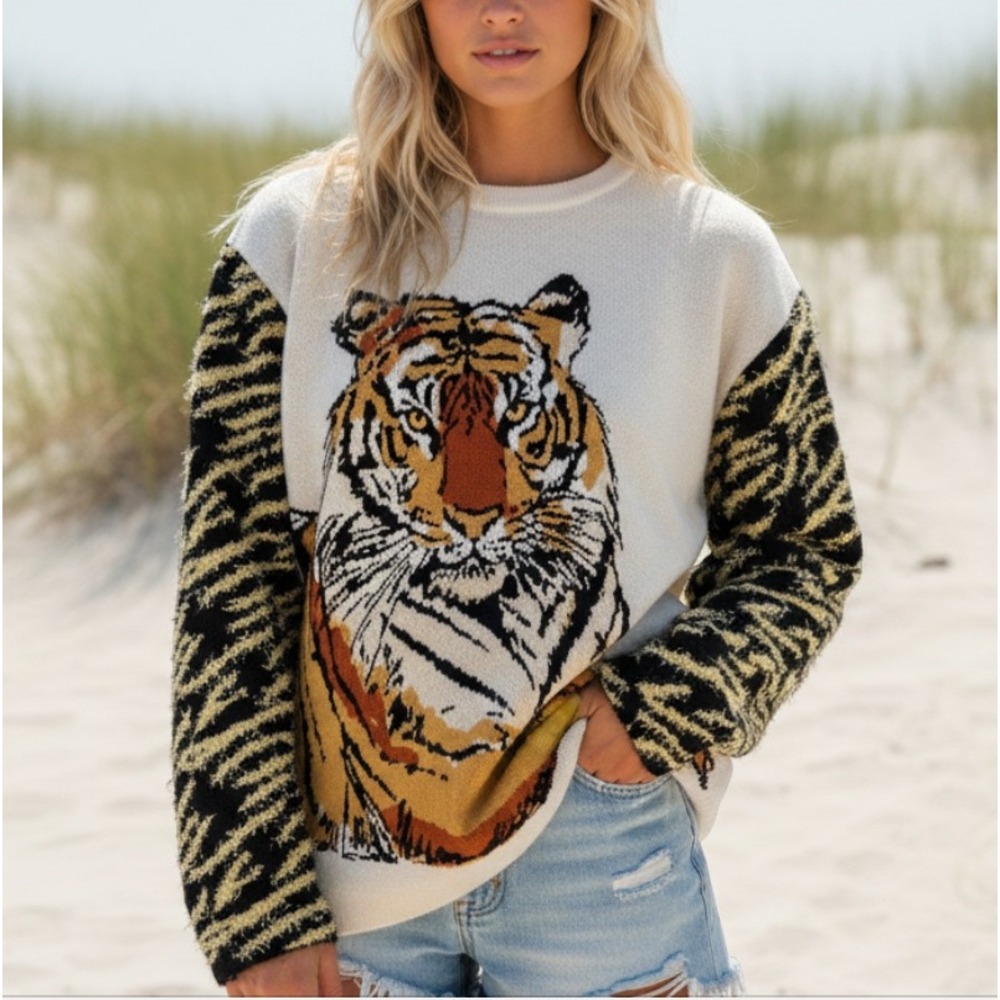 QUEEN OF SPARKLES Oversized Tiger Sweater BLACK & GOLD SPARKLE Sleeves LSU sz M